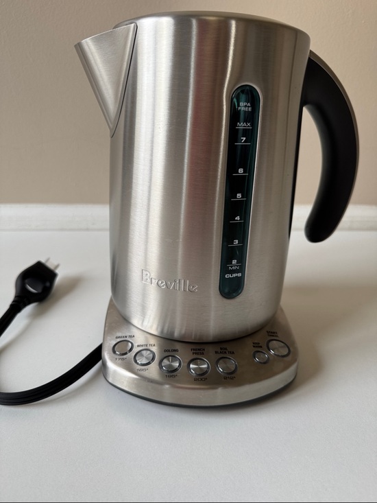 Breville Other - Breville BKE820XL Kettle 7-Cup Electric Kettle Brushes Stainless Steel